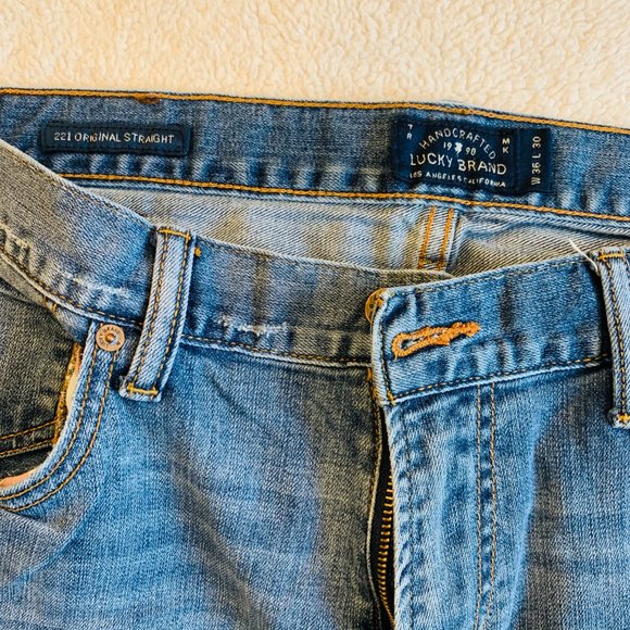 Men's Lucky Brand 221 Straight Leg Jeans 36x30 - Picture 2 of 4